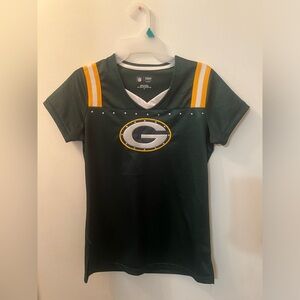 Green Bay woman’s jersey
